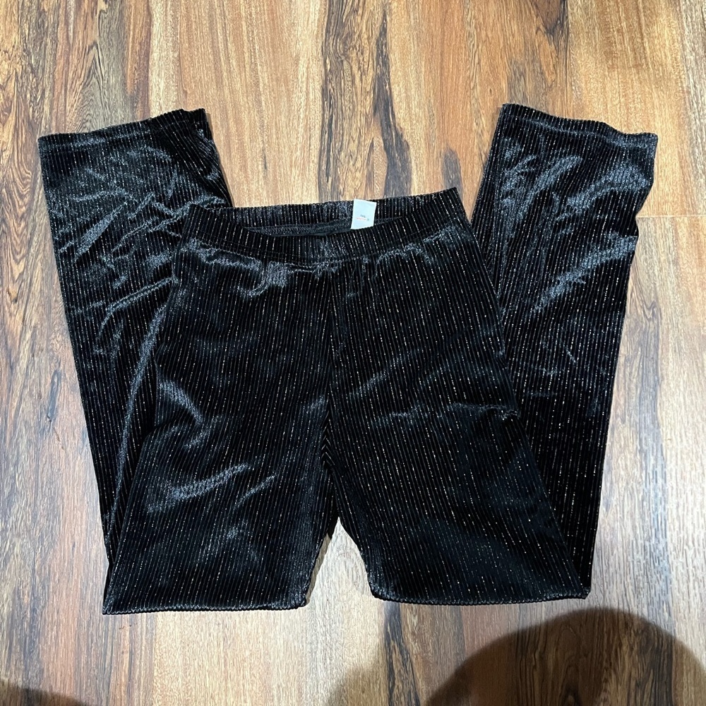 Old Navy Metallic Purple Puffer Vest And Black Flare Legging Pants Bundle - Picture 3 of 4